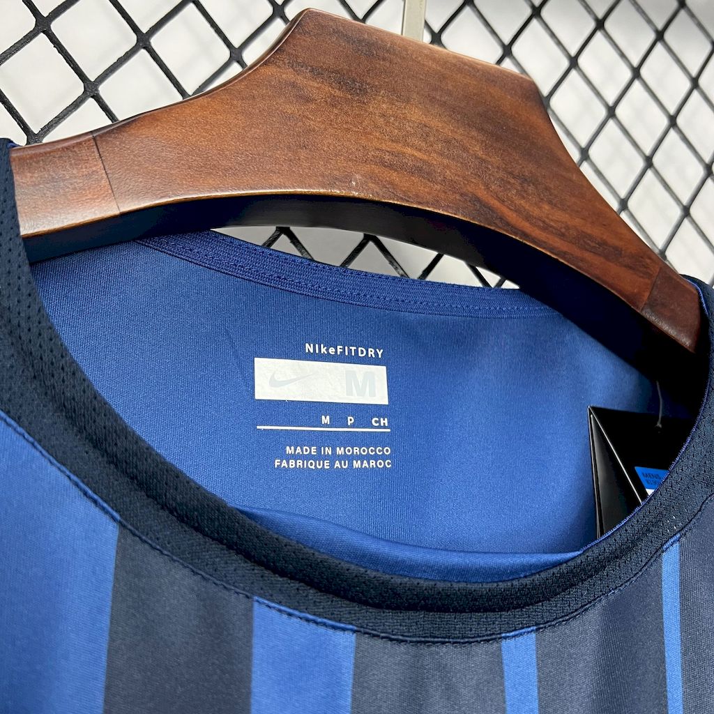 Barcelona 2004/05 Retro Away Jersey