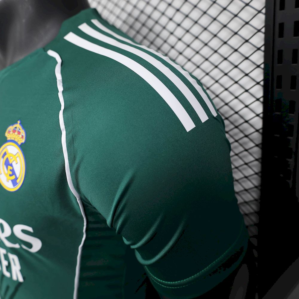 Men’s Real Madrid 2025/26 Player Green special edition Jersey