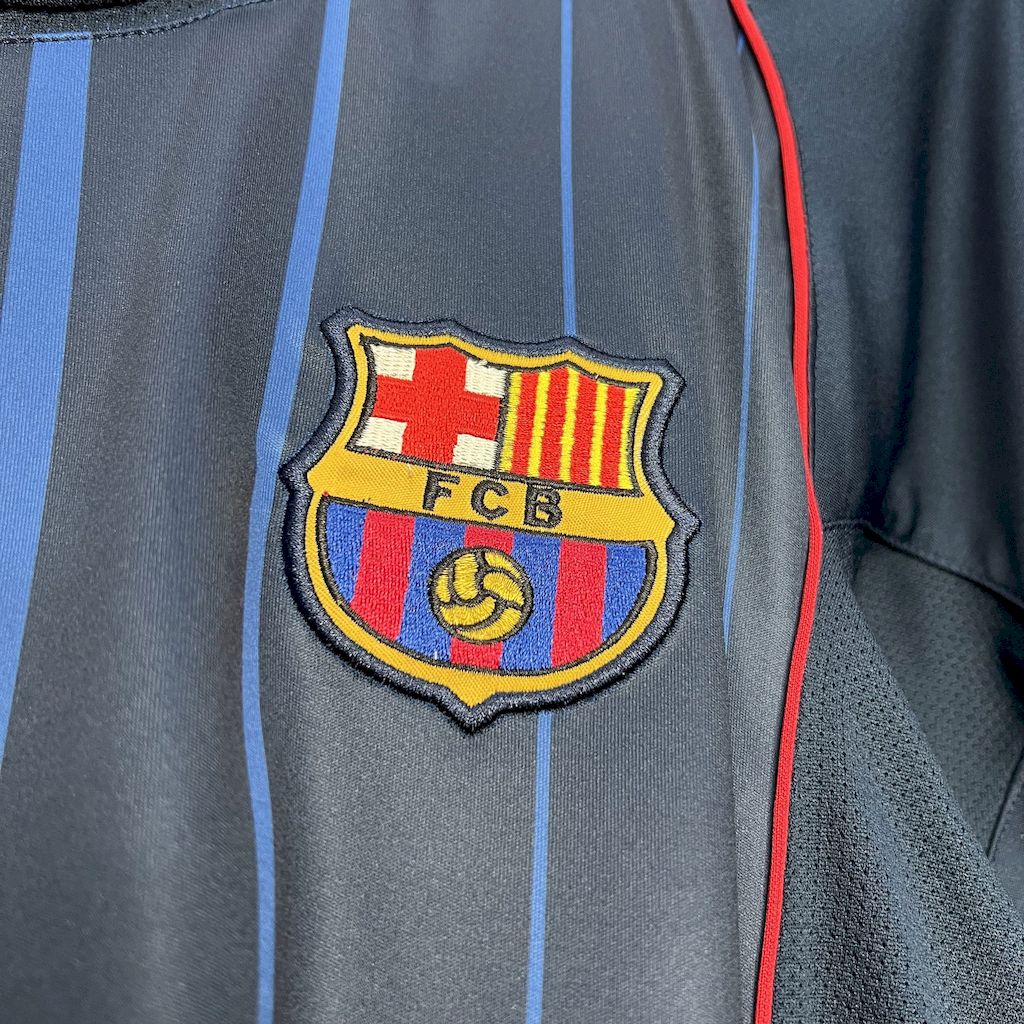 Barcelona 2004/05 Retro Away Jersey