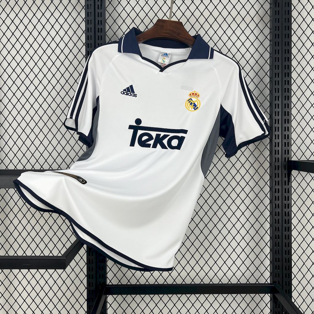 Real Madrid 2000/01 Retro Home Jersey