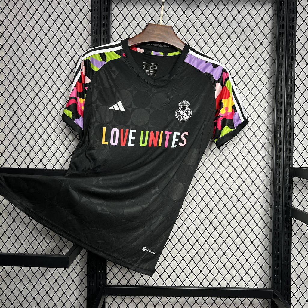 Men's Real Madrid 2024/25 Pre-Match Training Jersey