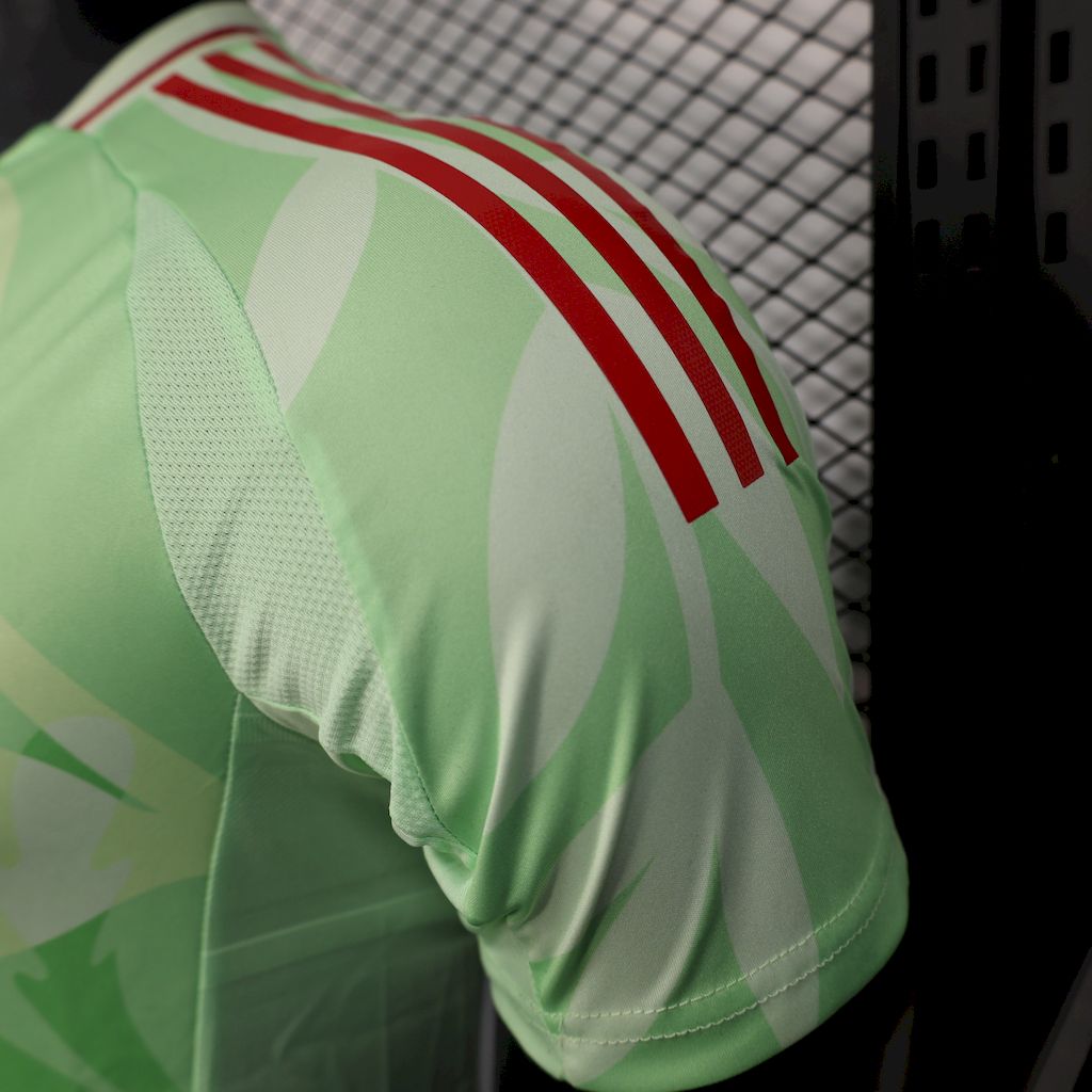Mens Italy 2025/26 Away Player Version - Image 2