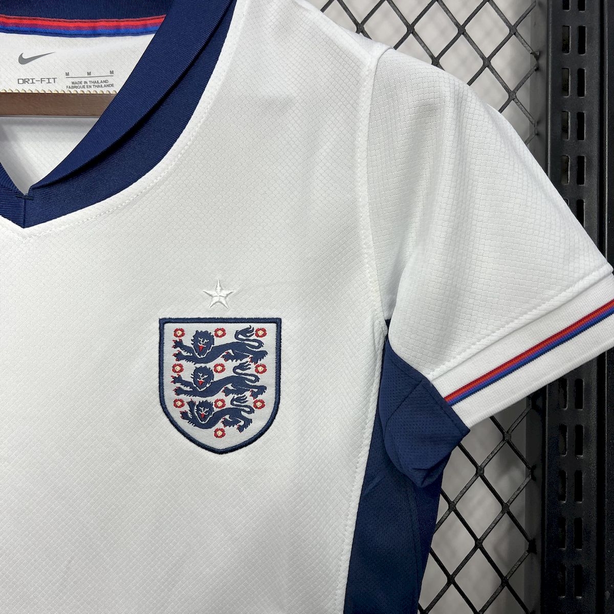 Womens England 2024/25 Home Jersey - Image 5