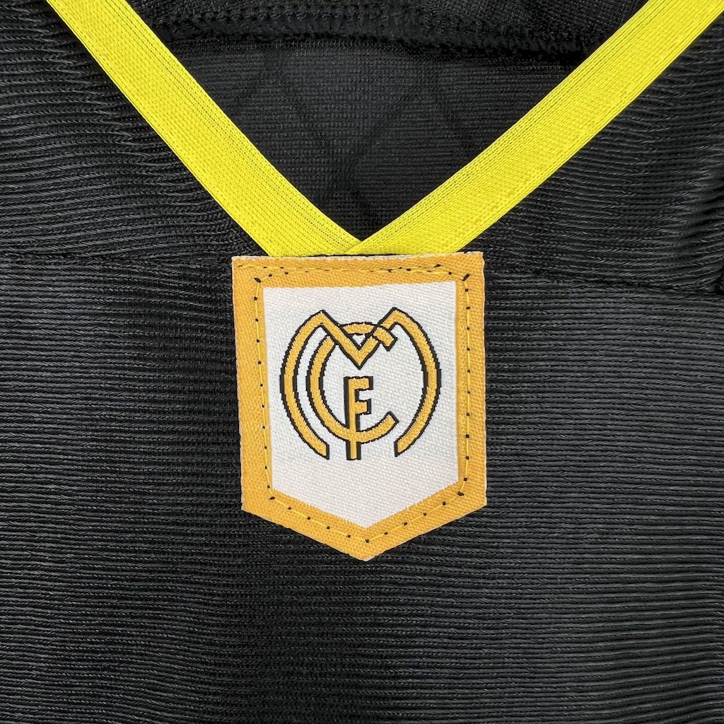 Real Madrid 1998/00 Retro Away Jersey