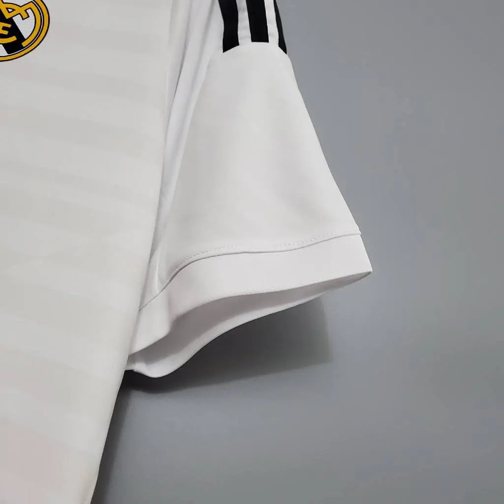 Real Madrid 2014/15 Retro Home Jersey