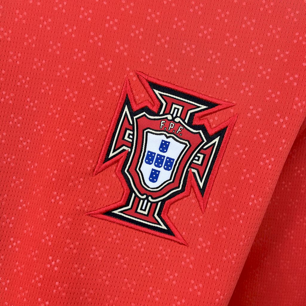 Mens Portugal 2025/26 Home Long Sleeve Jersey - Image 5