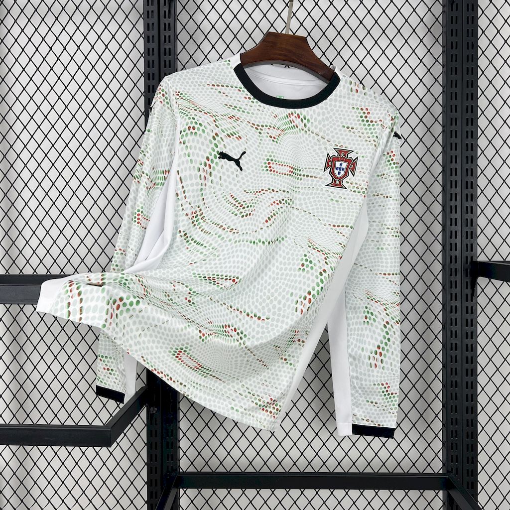 Mens Portugal 2025/26 Home Long Sleeve Jersey - Image 7