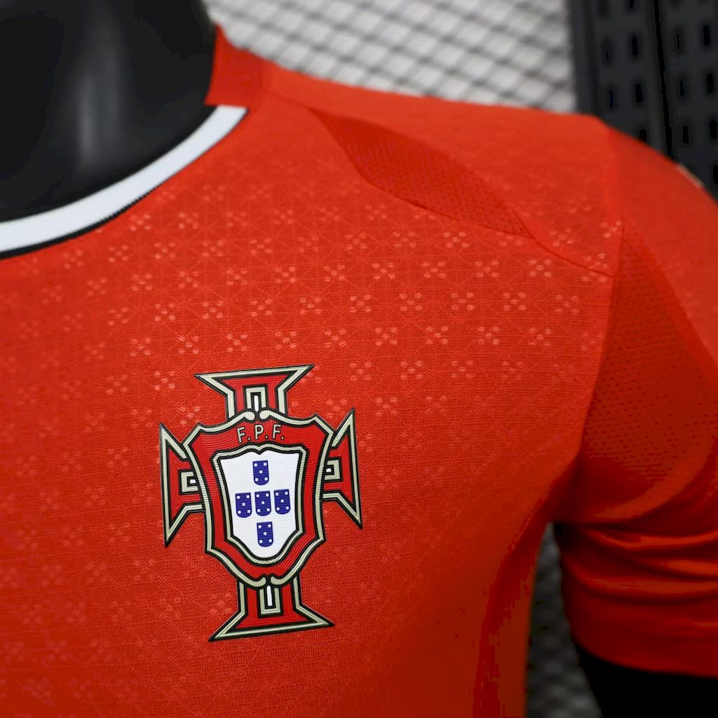 Mens Portugal 2025/26 Home Jersey Player Version - Image 1