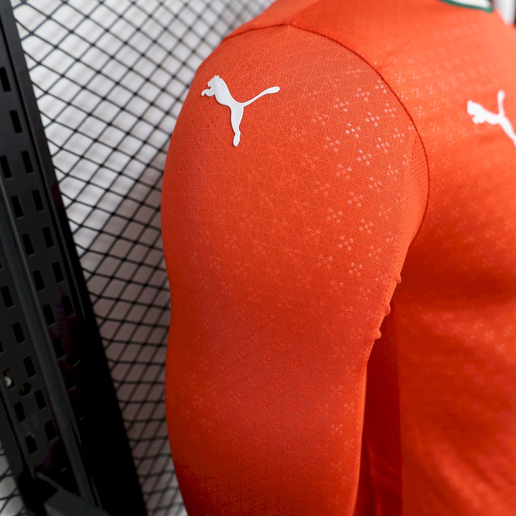 Mens Portugal 2025/26 Home Long Sleeve Jersey Player Version - Image 5