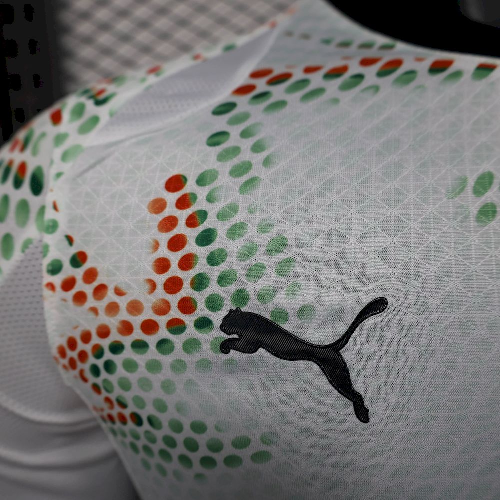 Mens Portugal 2025/26 Away Long Sleeve Jersey Player Version - Image 1