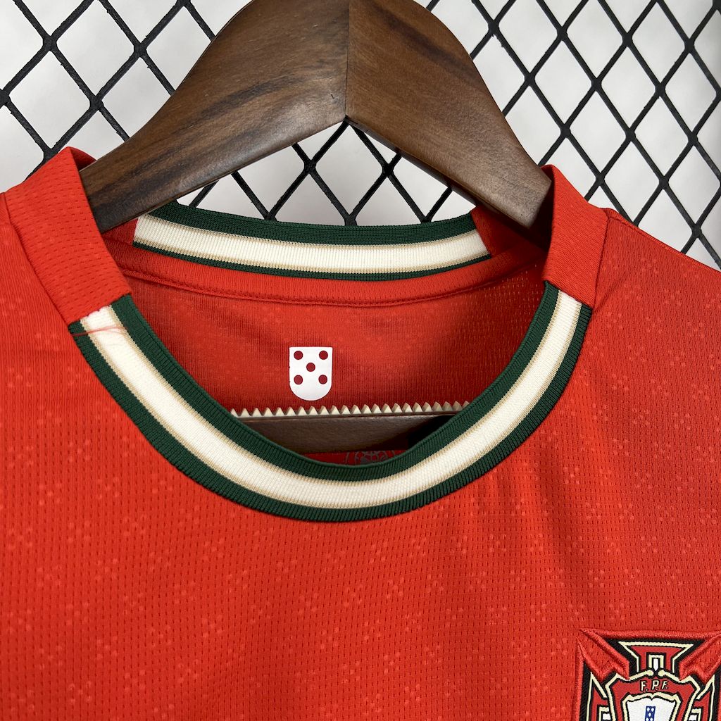 Womens Portugal 2025/26 Home Jersey - Image 4