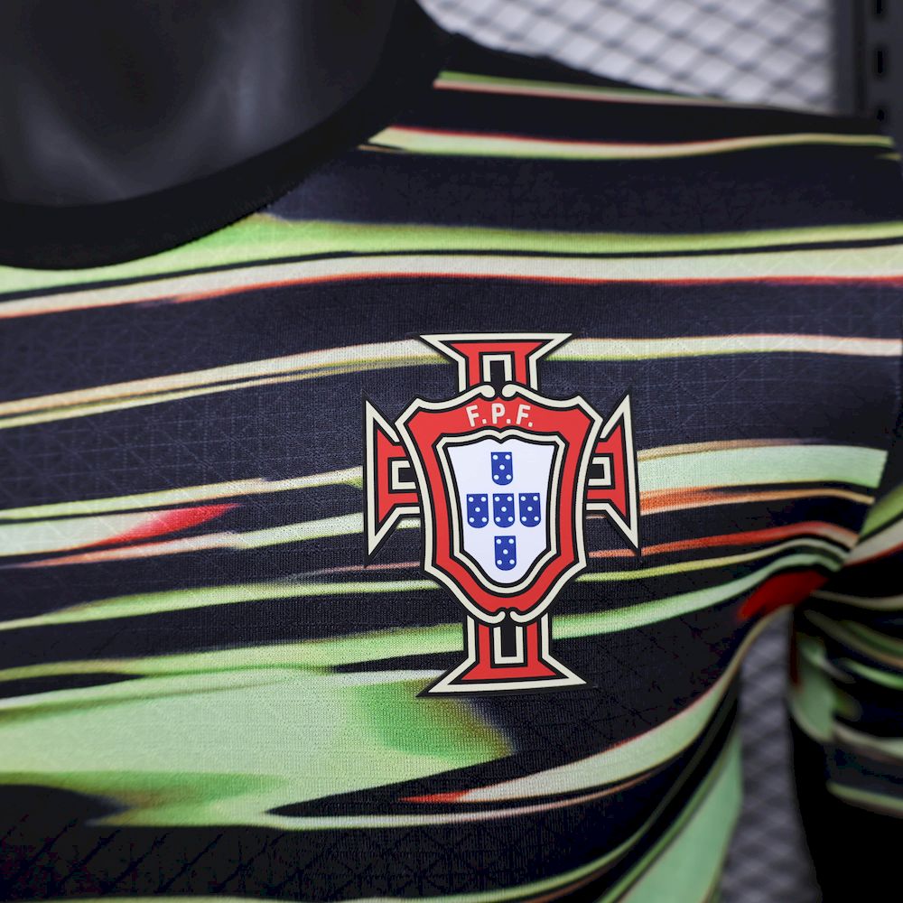 Mens Portugal 2025/26 Camouflage Pre-Match Jersey Player Version - Image 1