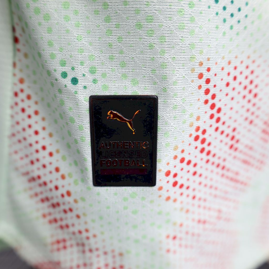Mens Portugal 2025/26 Pre-Match Jersey Player Version - Image 2
