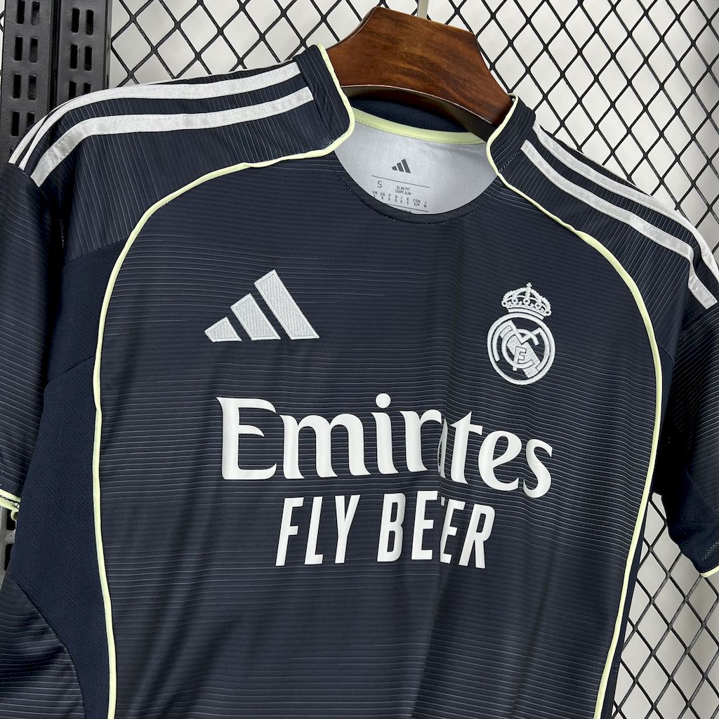 Men’s Real Madrid 2025/26 Fan Away Jersey
