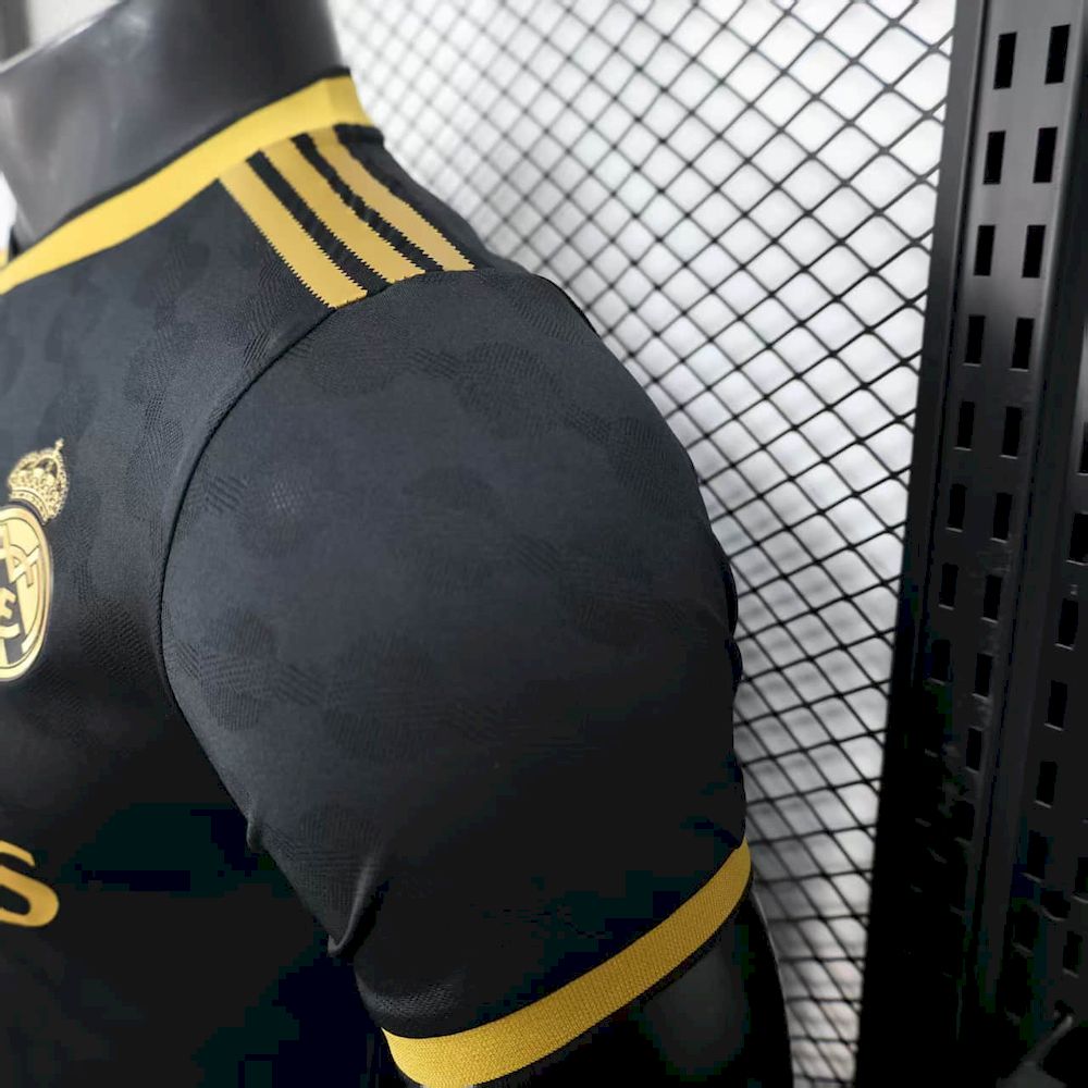 Men's Real Madrid 2025/26 Player Dragon Special Jersey