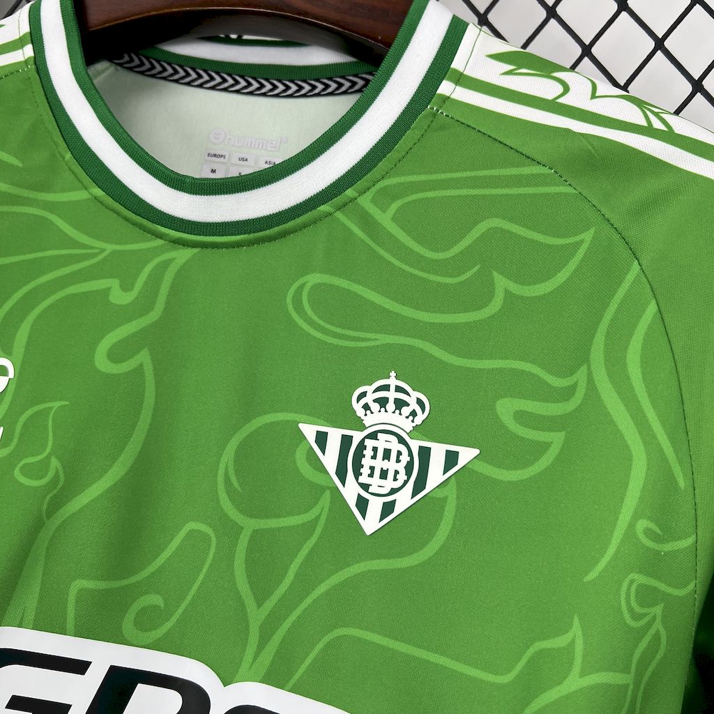 Men’s Real Betis 2025/26 Pre-Match Chinese New Year Jersey