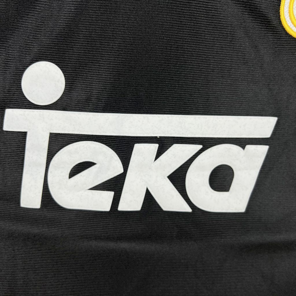 Real Madrid 1998/00 Retro Away Long Sleeves Jersey