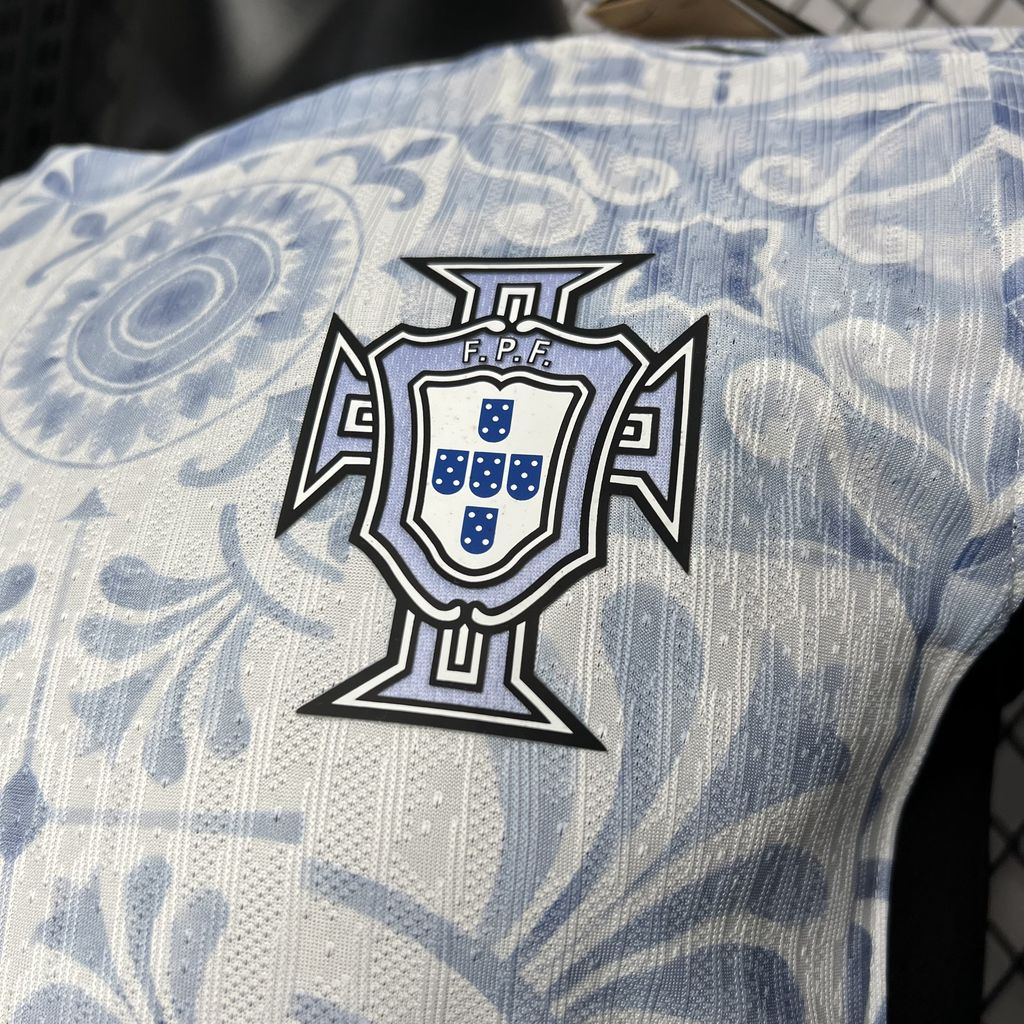 Mens Portugal 2024/25 Special Jersey - Image 3