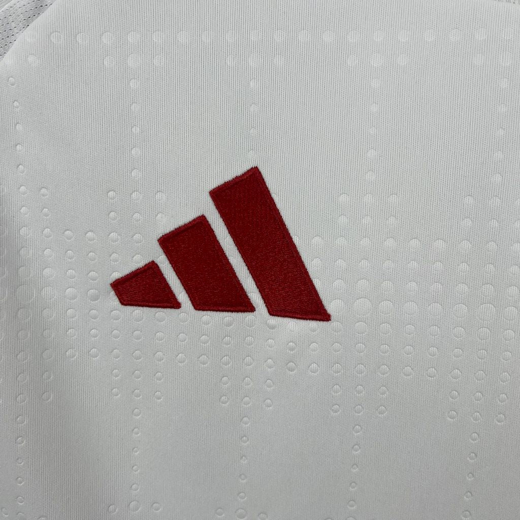 Men's Internacional 2025/26 Away Jersey