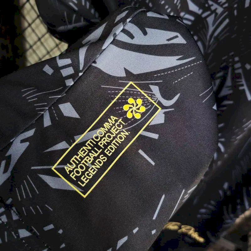 Men's Brazil 2023/24 Neymar "The Prince" Comma Edition Jersey