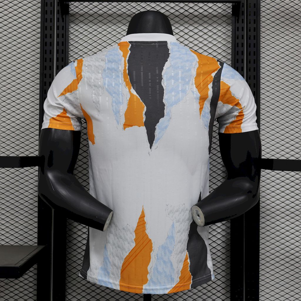 Men's Real Madrid 2024/25 Player Pre-Match Jersey