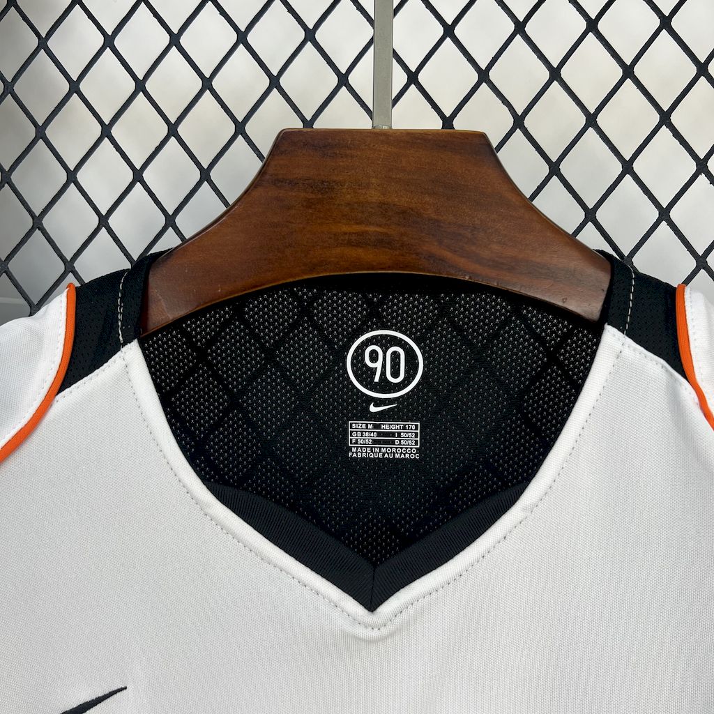 Valencia CF 2004/05 Retro Home Jersey