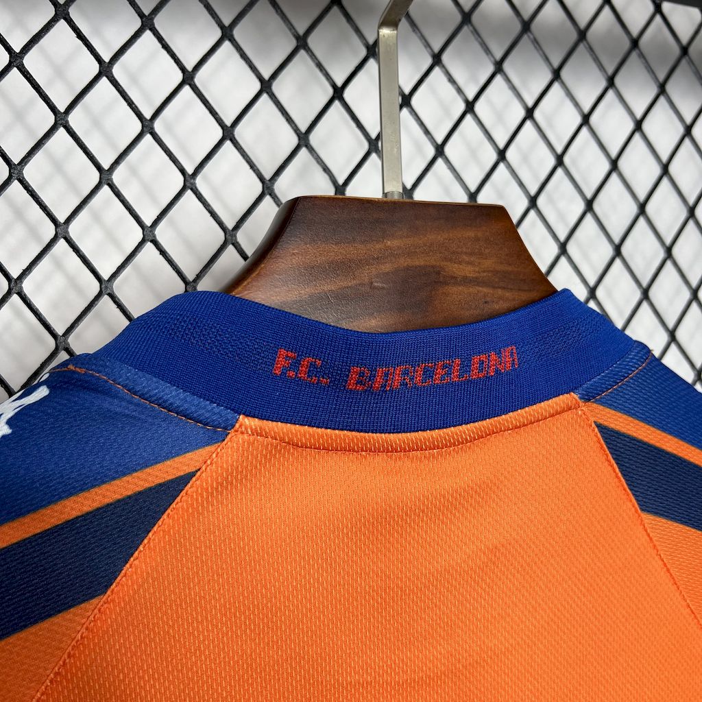 Barcelona 1997/98 Retro Away Jersey