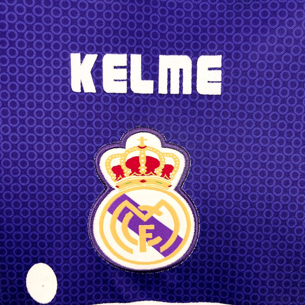 Real Madrid 1997/98 Retro Away Jersey