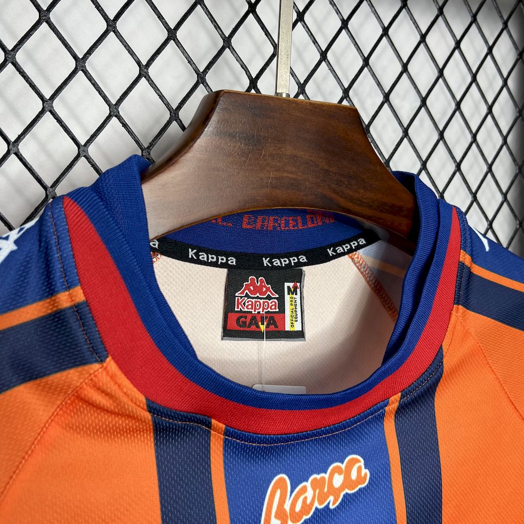 Barcelona 1997/98 Retro Away Jersey