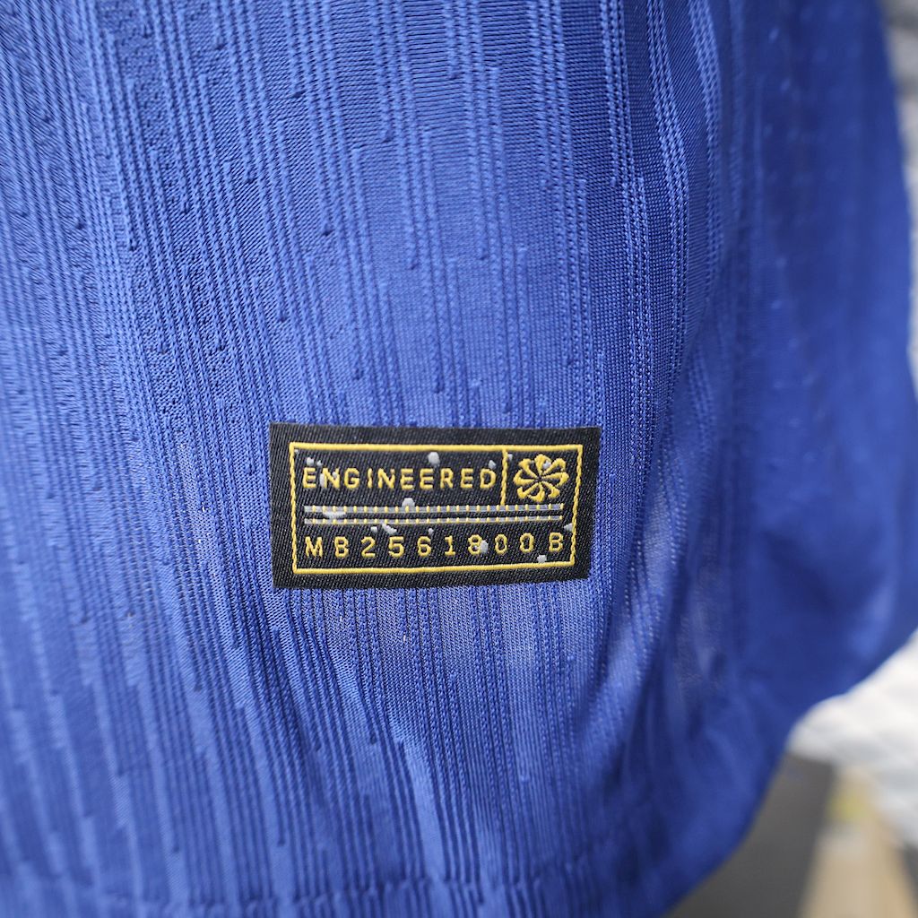 Men's Paris Saint-Germain 2025/26 Player Fourth Long Sleeve Jersey