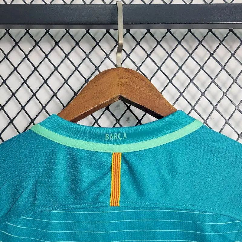 Barcelona 2016/17 Retro Third Jersey