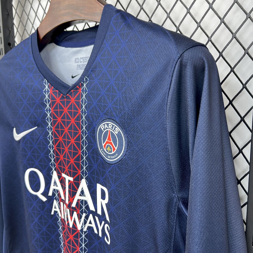 Men's Paris Saint-Germain 2025/26 Home Long Sleeve Jersey