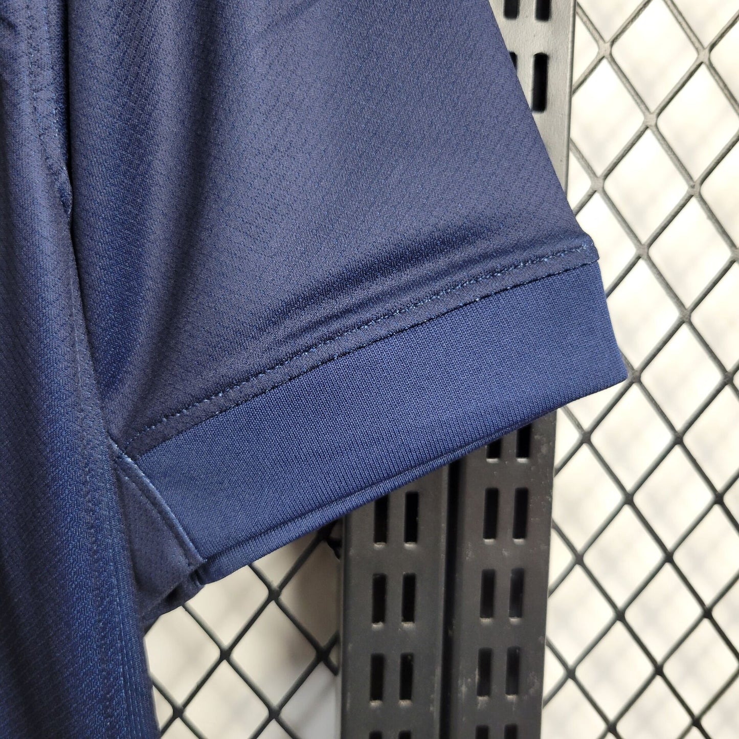 Men's Paris Saint-Germain 2024/25 Home Jersey