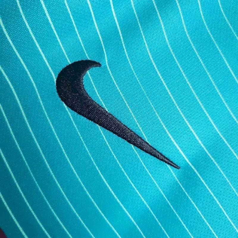 Barcelona 2016/17 Retro Third Jersey