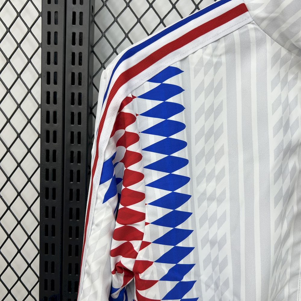 France Reversible Windbreaker