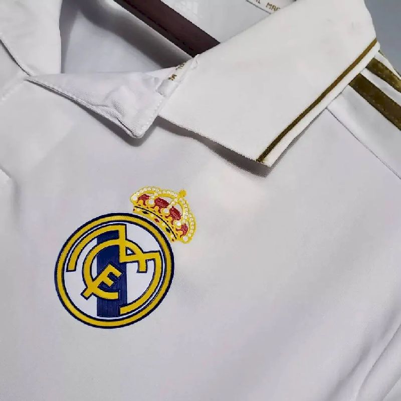 Real Madrid 2011/12 Retro Home Jersey