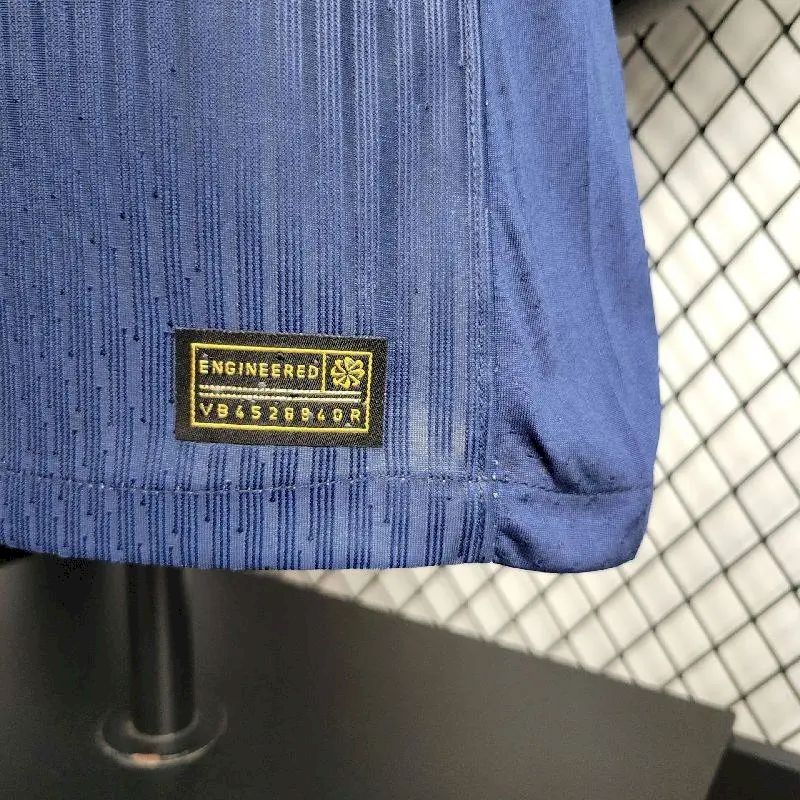 Men's Paris Saint-Germain 2024/25 Player Home Jersey