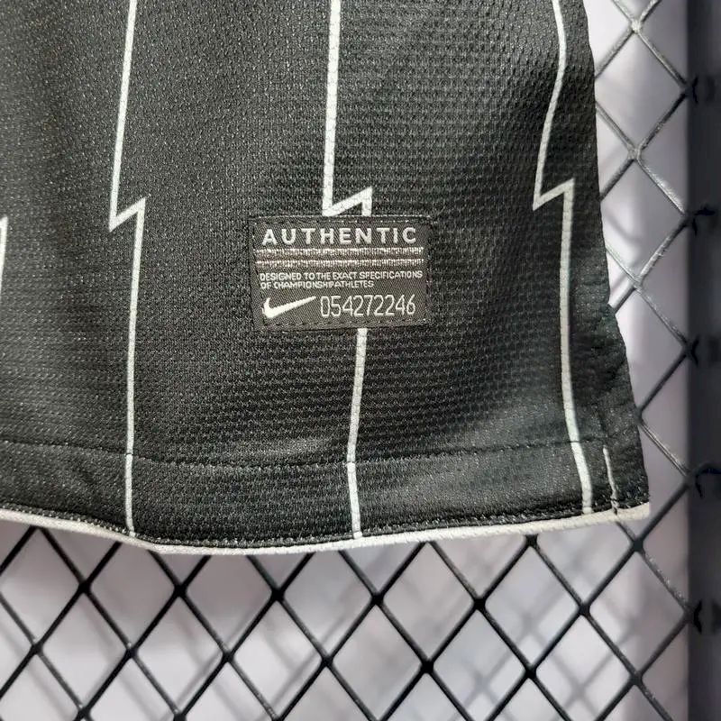 Corinthians 2011/12 Retro Away Jersey