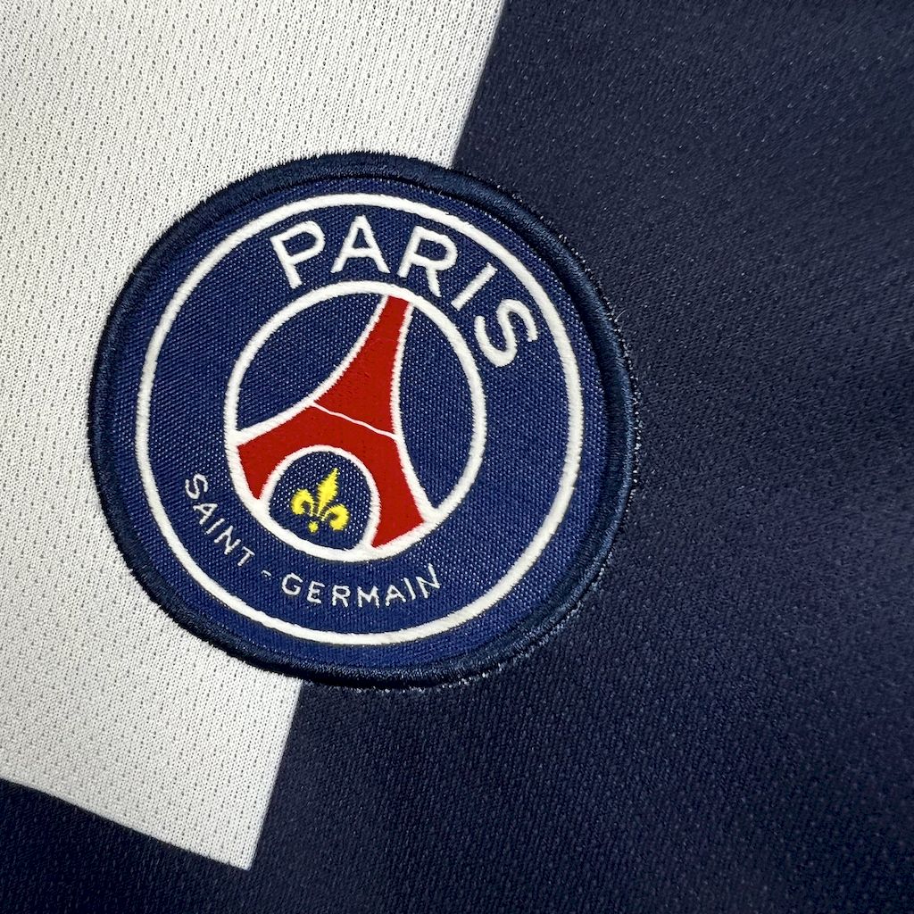 Paris Saint-Germain 2013/14 Retro Home Jersey