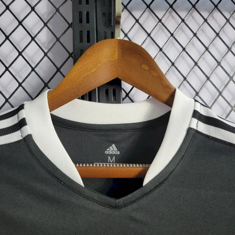 Men's Internacional 2021/22 Black Excellence Jersey