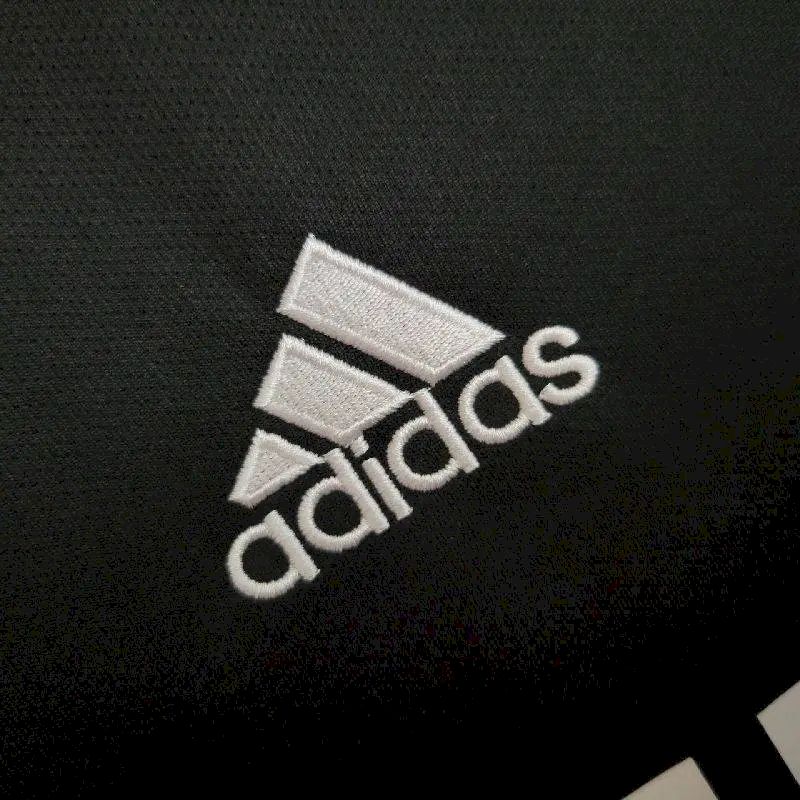 Real Madrid 2004/05 Retro Away Jersey