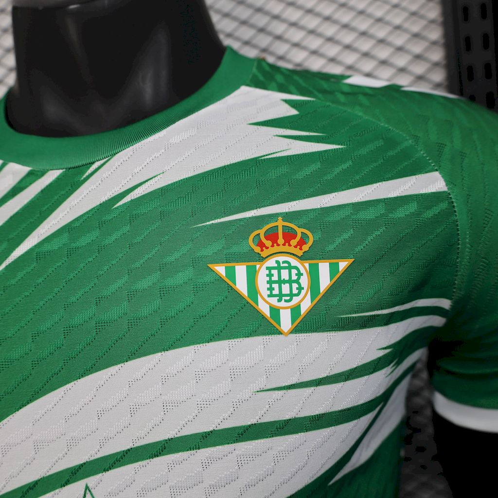 Men’s Real Betis 2025/26 Player Hummel x Limited-edition Naruto Jersey