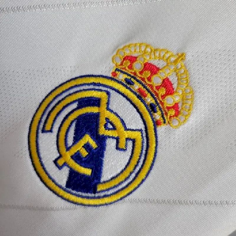 Real Madrid 2017/18 Retro Home Long Sleeve Jersey