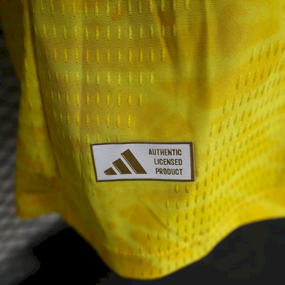 Men's Colombia 2026 World Cup Home Long Sleeve Jersey Player Version