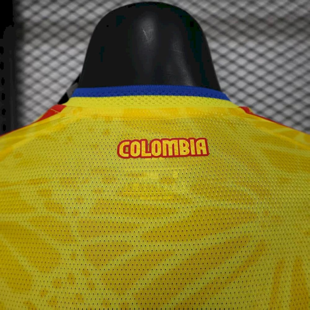 Men's Colombia 2026 World Cup Home Long Sleeve Jersey Player Version