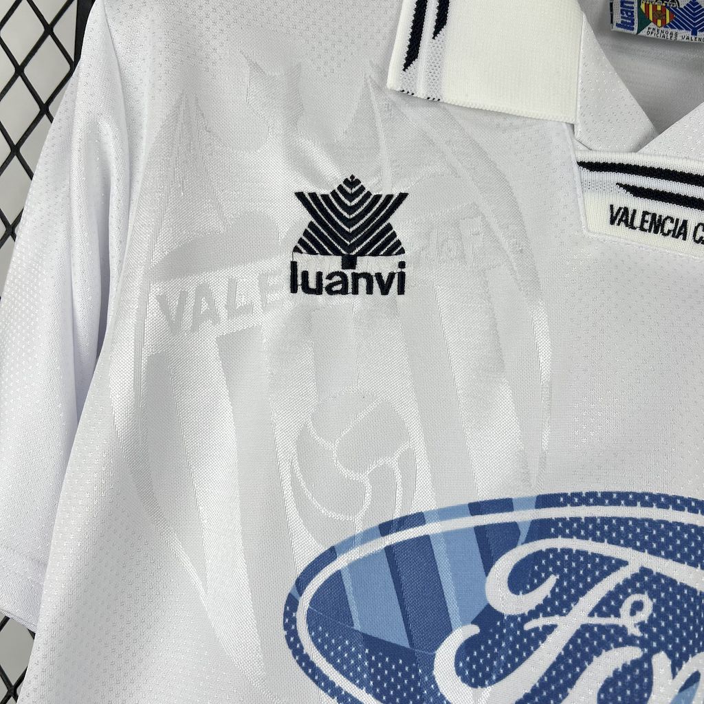 Valencia CF 1999/00 Retro Home Jersey