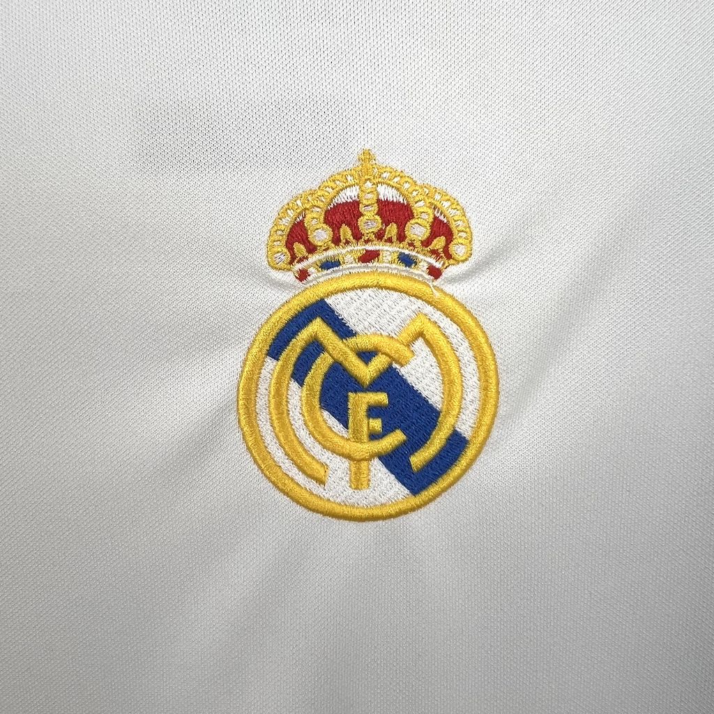 Real Madrid 2000/01 Retro Home Jersey