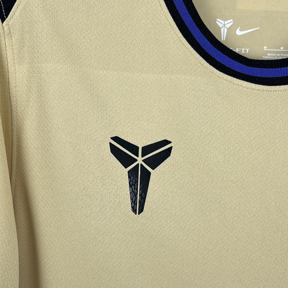Men’s Barcelona 2025/26 Fan Away Jersey