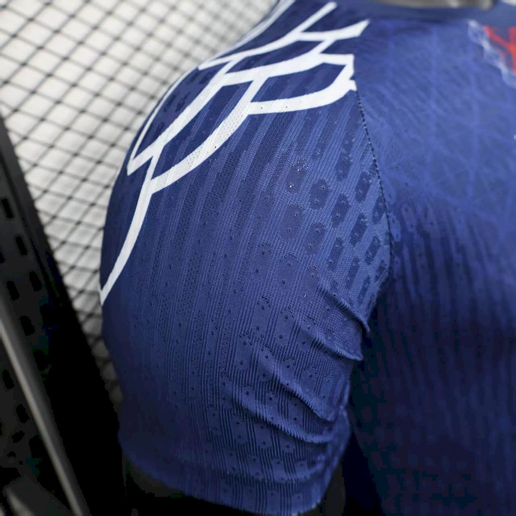 Men's Paris Saint-Germain 2025/26 Player Jordan Jersey