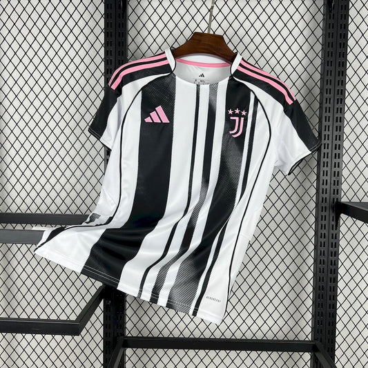Men’s Juventus 2025/26 Fan Home Jersey